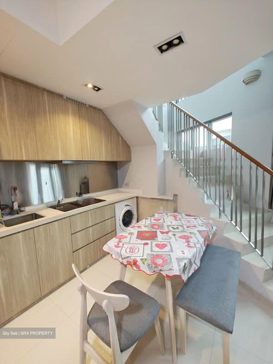 Floraview (D20), Apartment #565826111